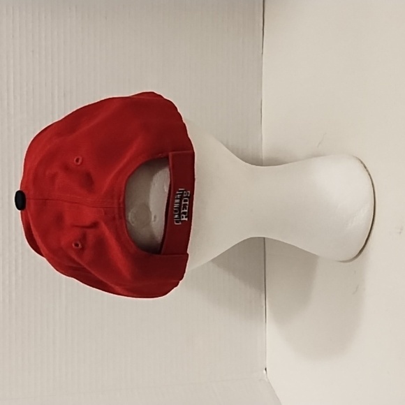 Cincinnati Red Sox Adjustable Strap Red Baseball Cap One Size Fits Most - Picture 4 of 10